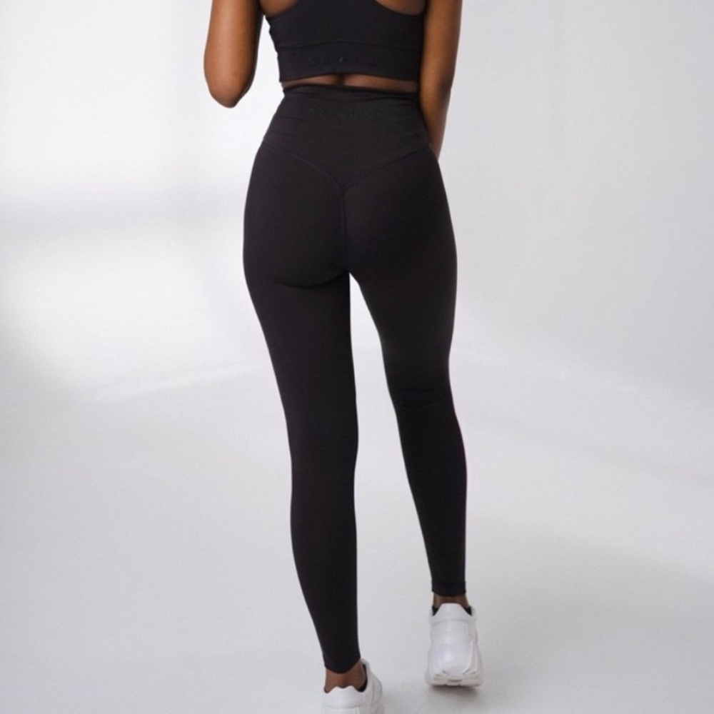 Balance Athletica Tenacity Pant